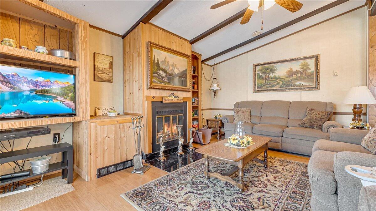 85 Wood Street, Lake Harmony, Pennsylvania image 11