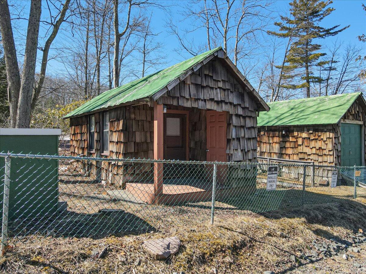 85 Wood Street, Lake Harmony, Pennsylvania image 49