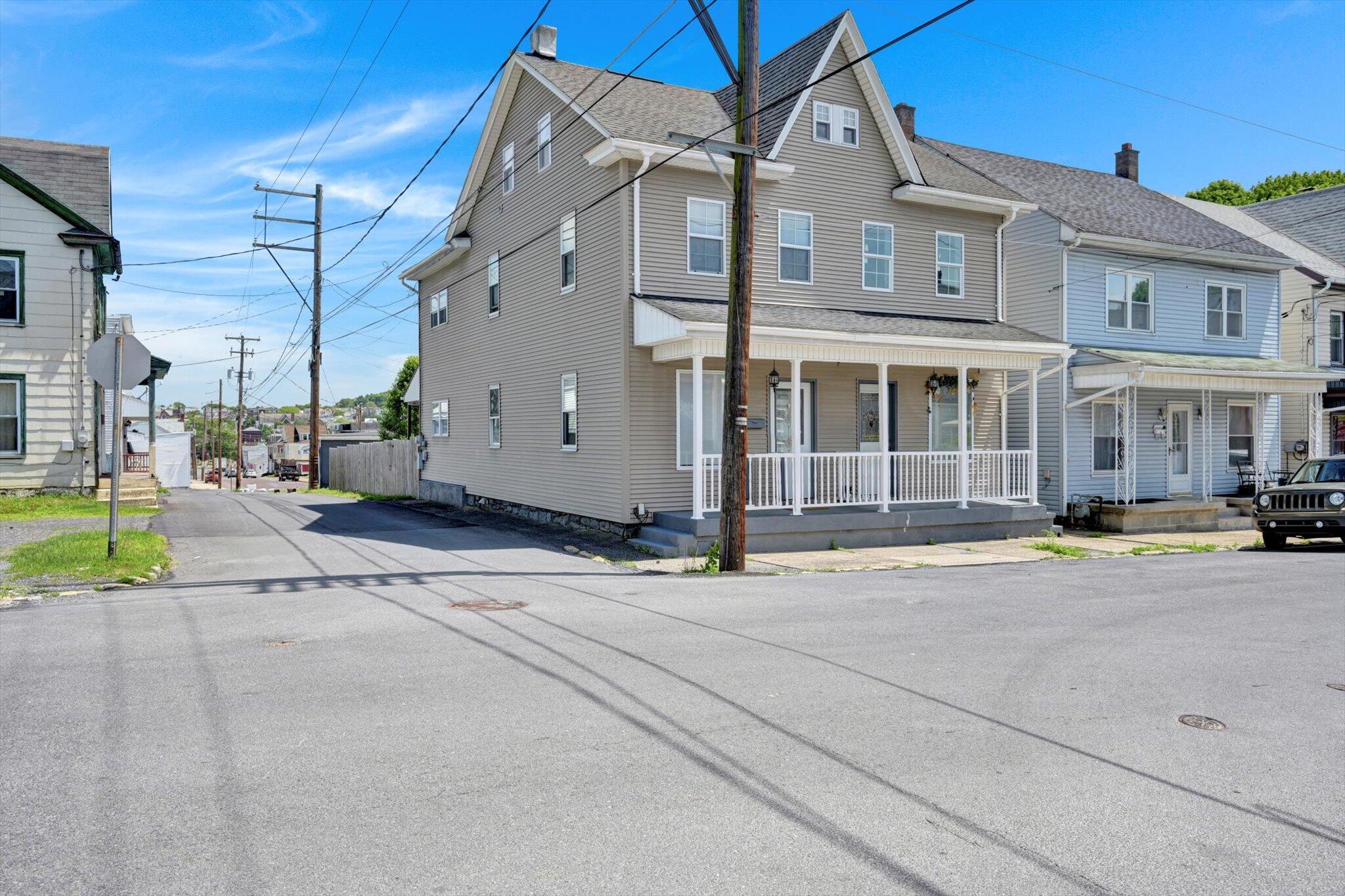 119 N Oak Street, Coal Township, Pennsylvania image 8