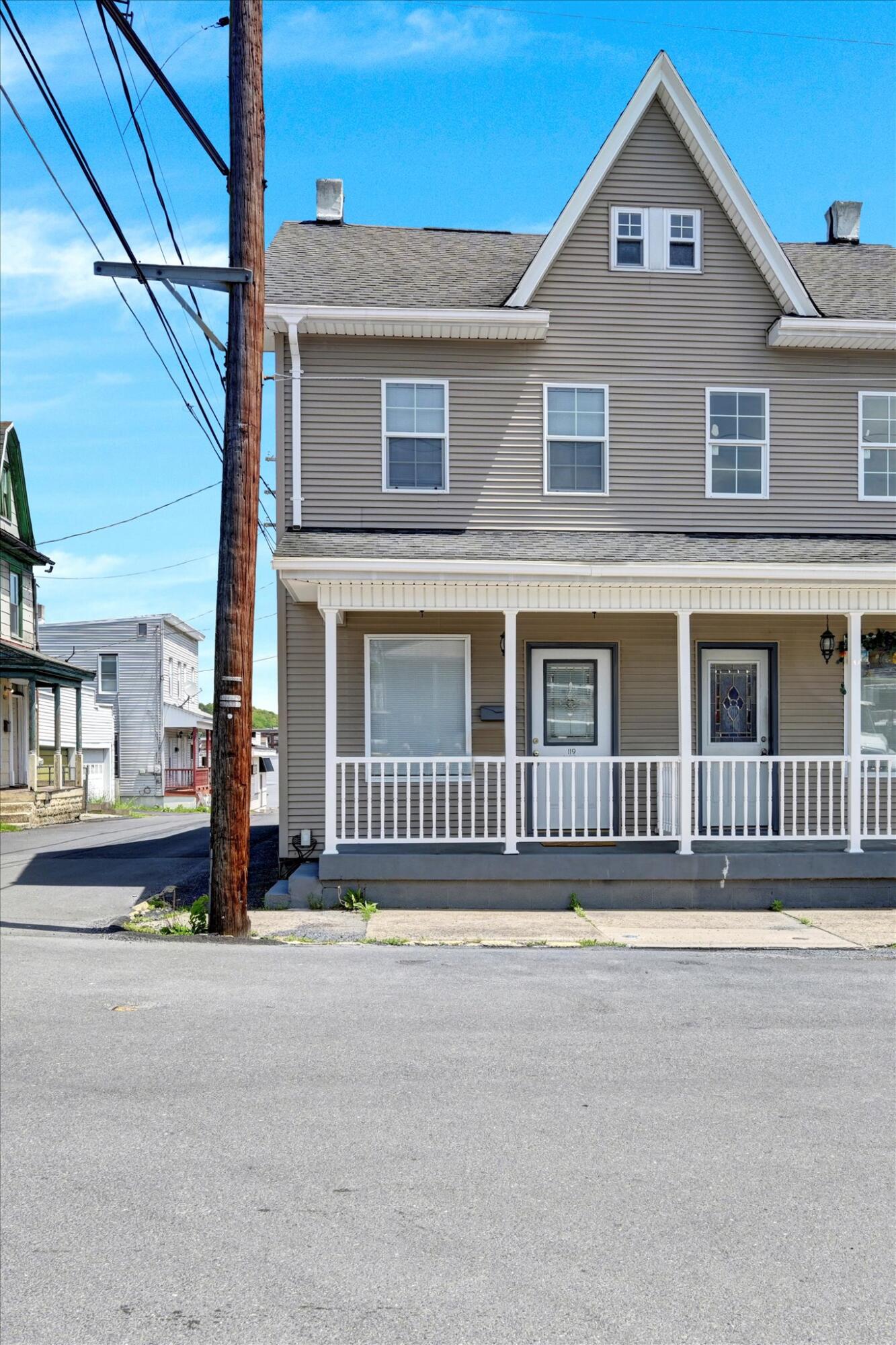 119 N Oak Street, Coal Township, Pennsylvania image 6