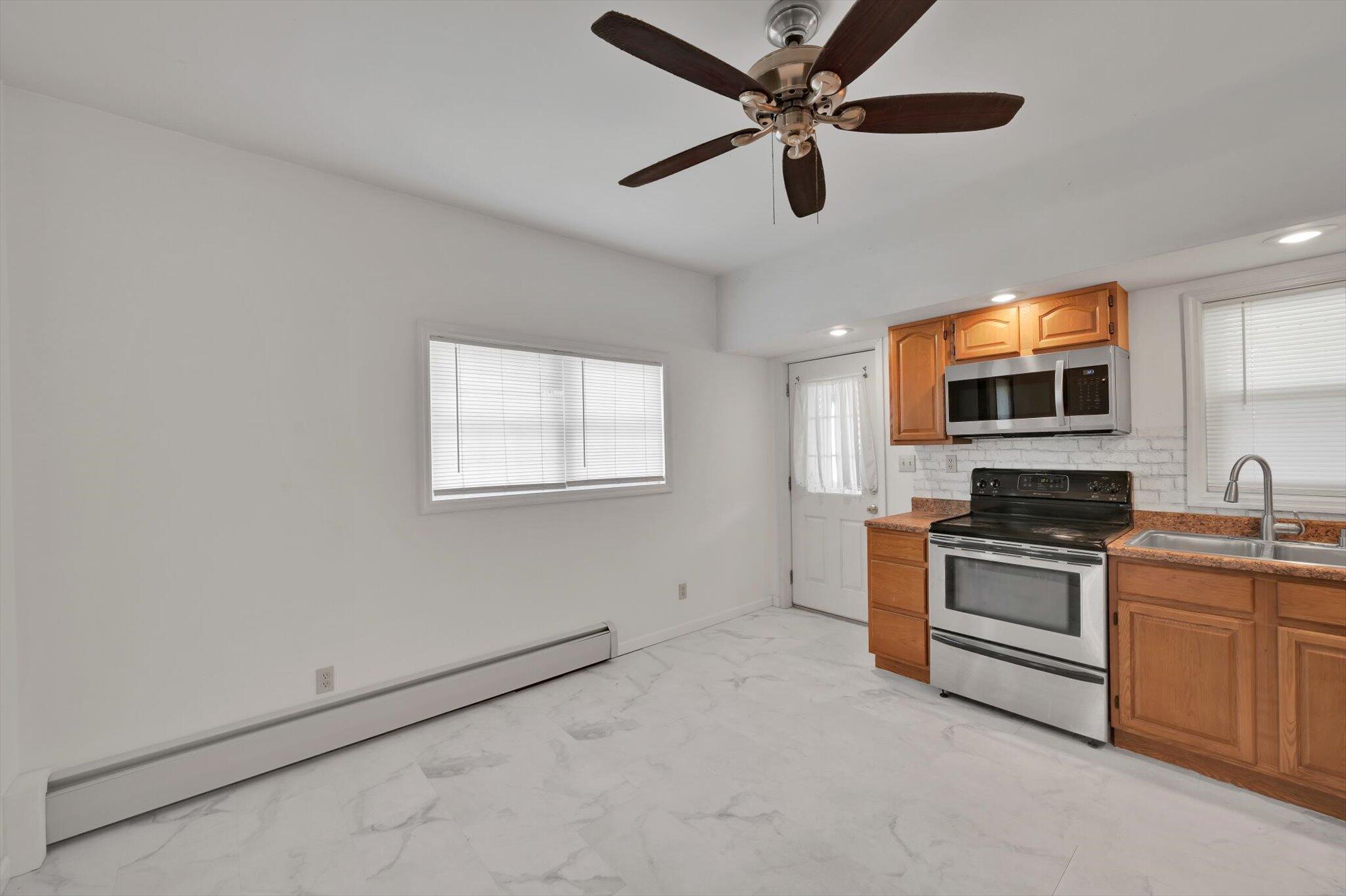 119 N Oak Street, Coal Township, Pennsylvania image 19