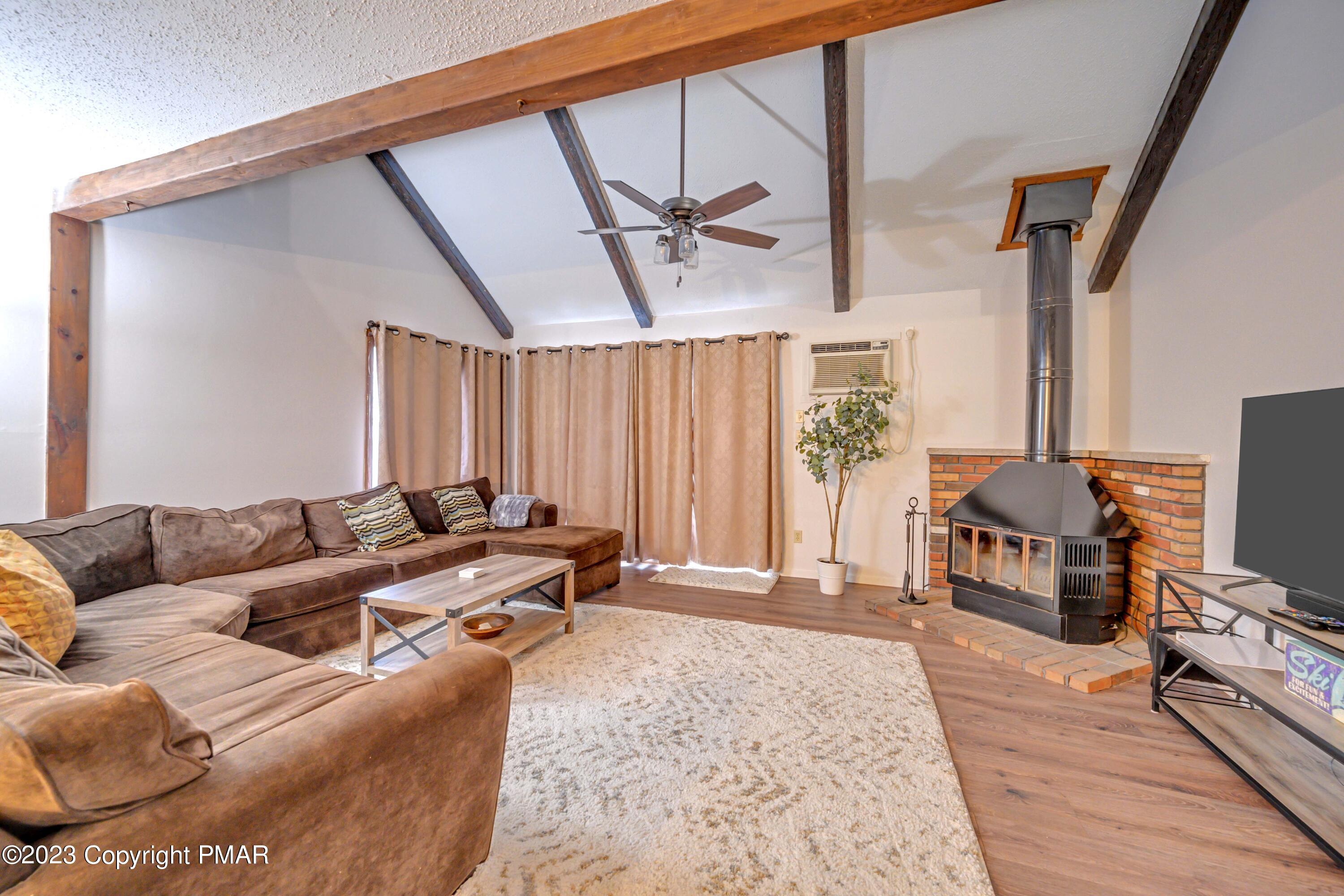 244 High Pass Way, Tannersville, Pennsylvania image 7