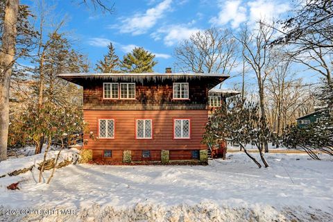 108 Sweetfern Lane Buck Hill Falls PA 18323