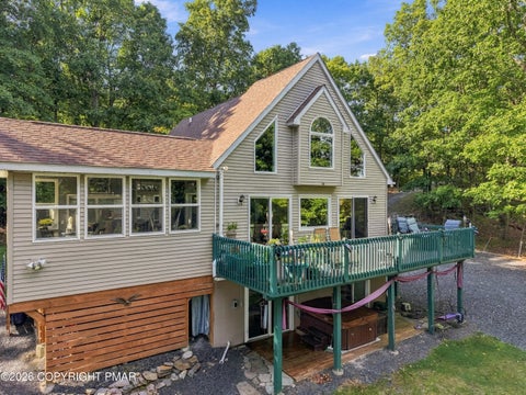 Homes For Sale - 161 Lakewood Drive<br/> Dingmans Ferry, PA 18328
