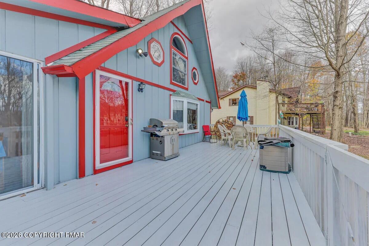 7825 Lake Shore Drive