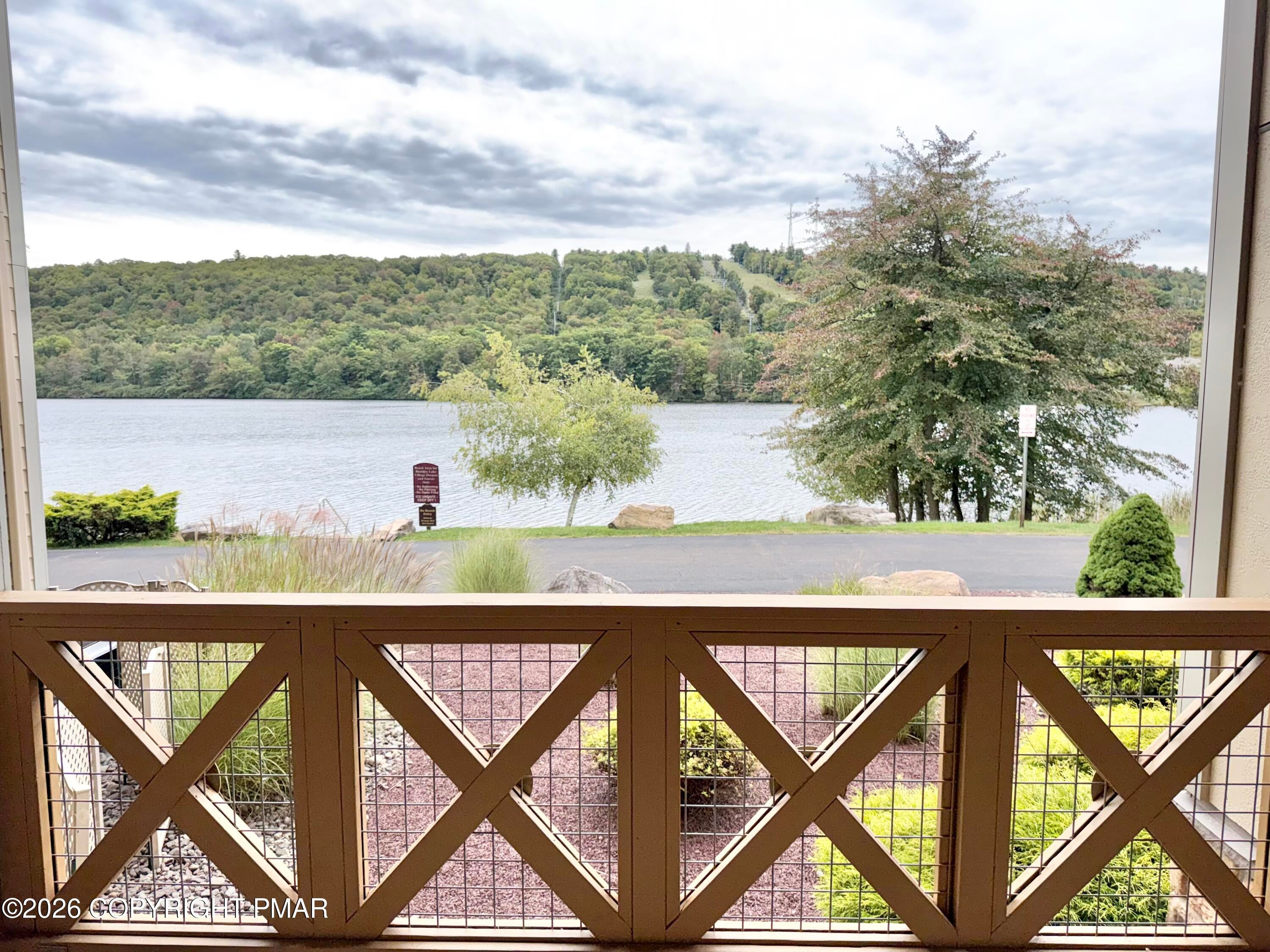 322 Hummingbird Way