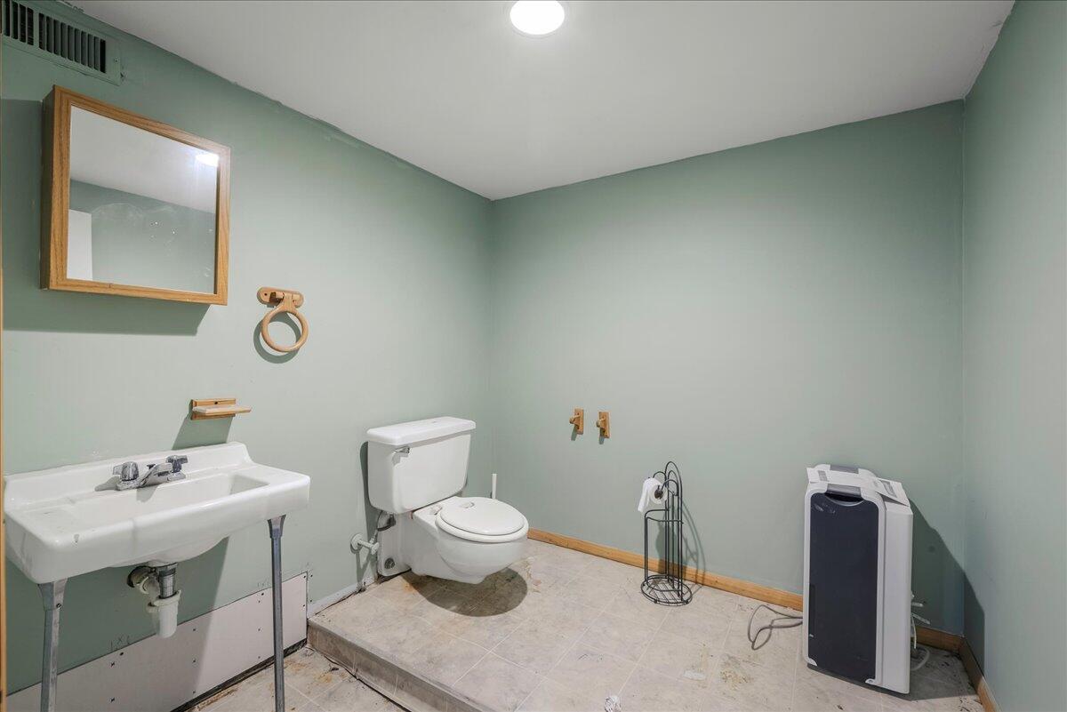 7136 Howel Terrace, Stroudsburg, Pennsylvania image 48