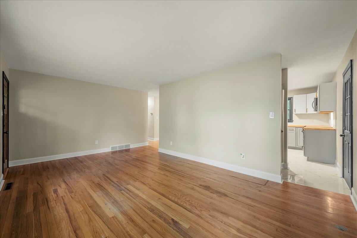 7136 Howel Terrace, Stroudsburg, Pennsylvania image 12