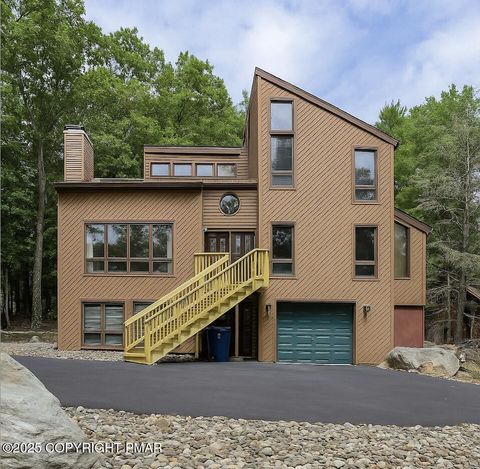 1250 Brentwood Drive East Stroudsburg PA 18301