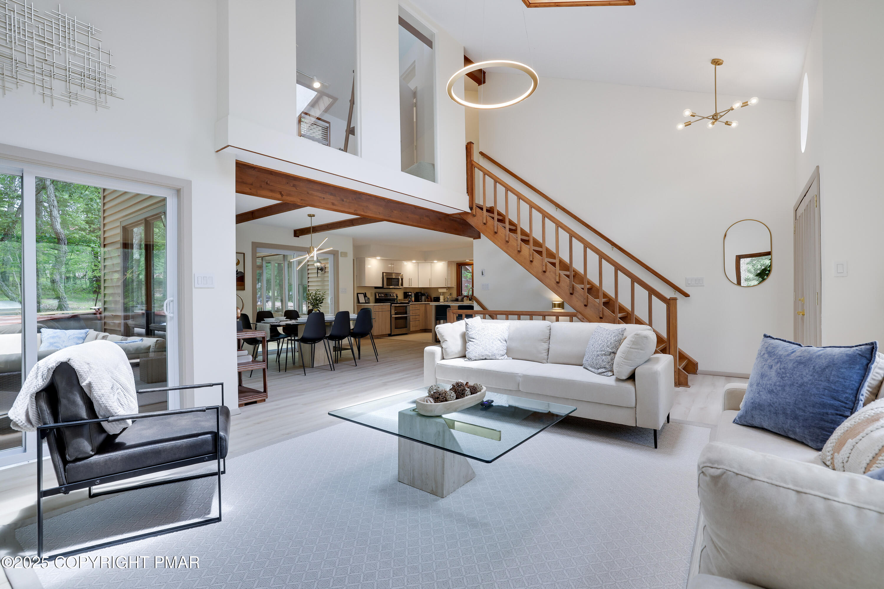 1250 Brentwood Drive