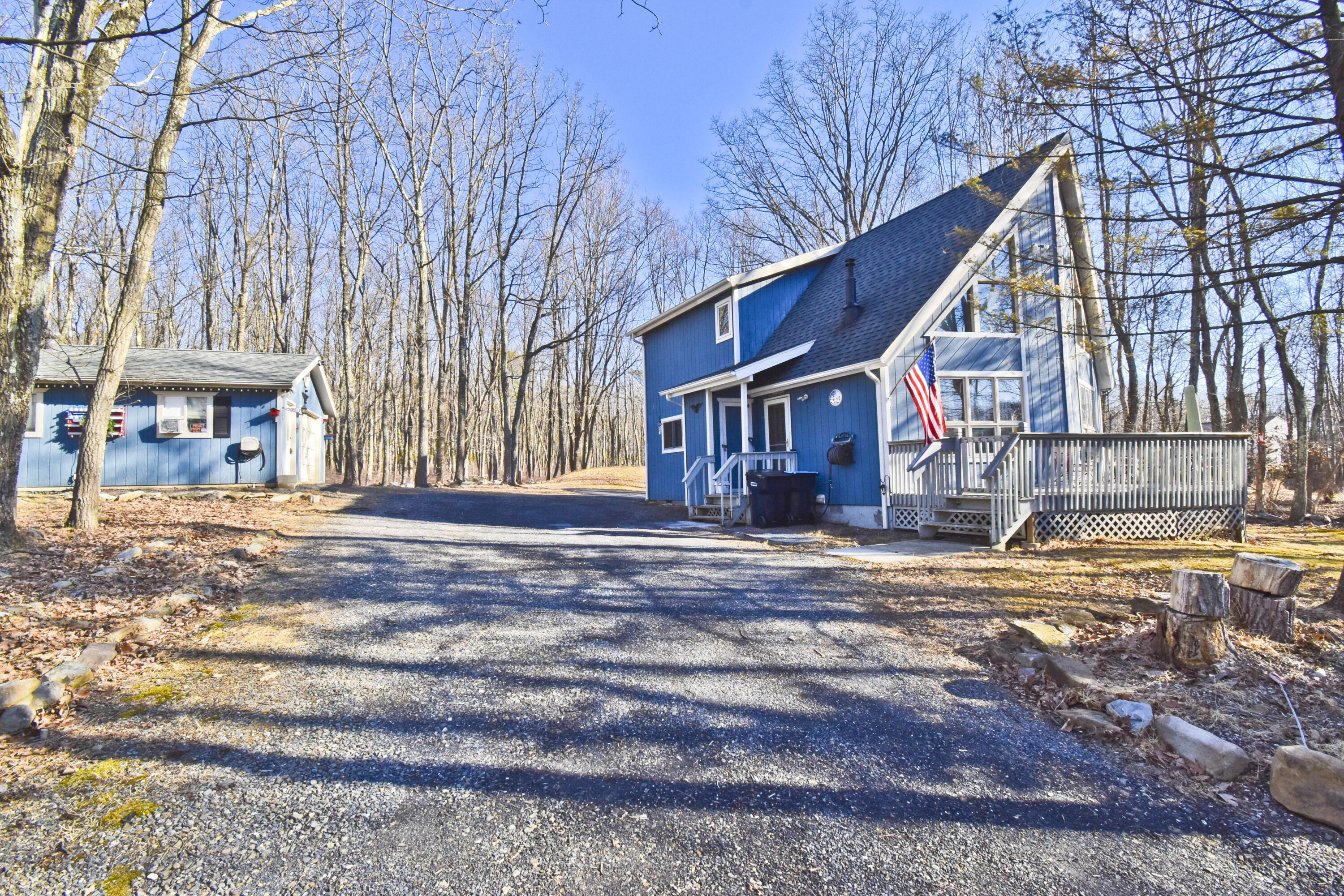 2181 Village Road, Effort, Pennsylvania image 2