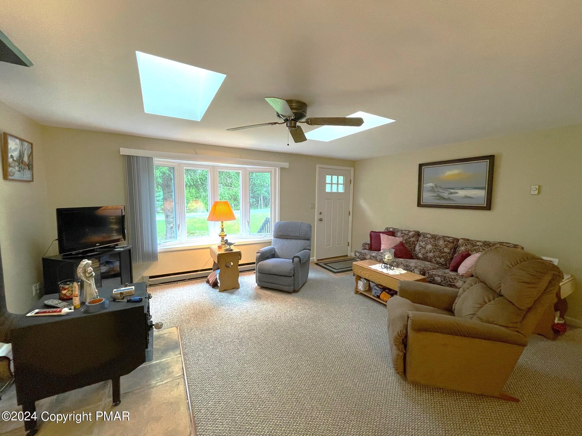 120 Penn Forest Drive, Albrightsville, Pennsylvania image 2