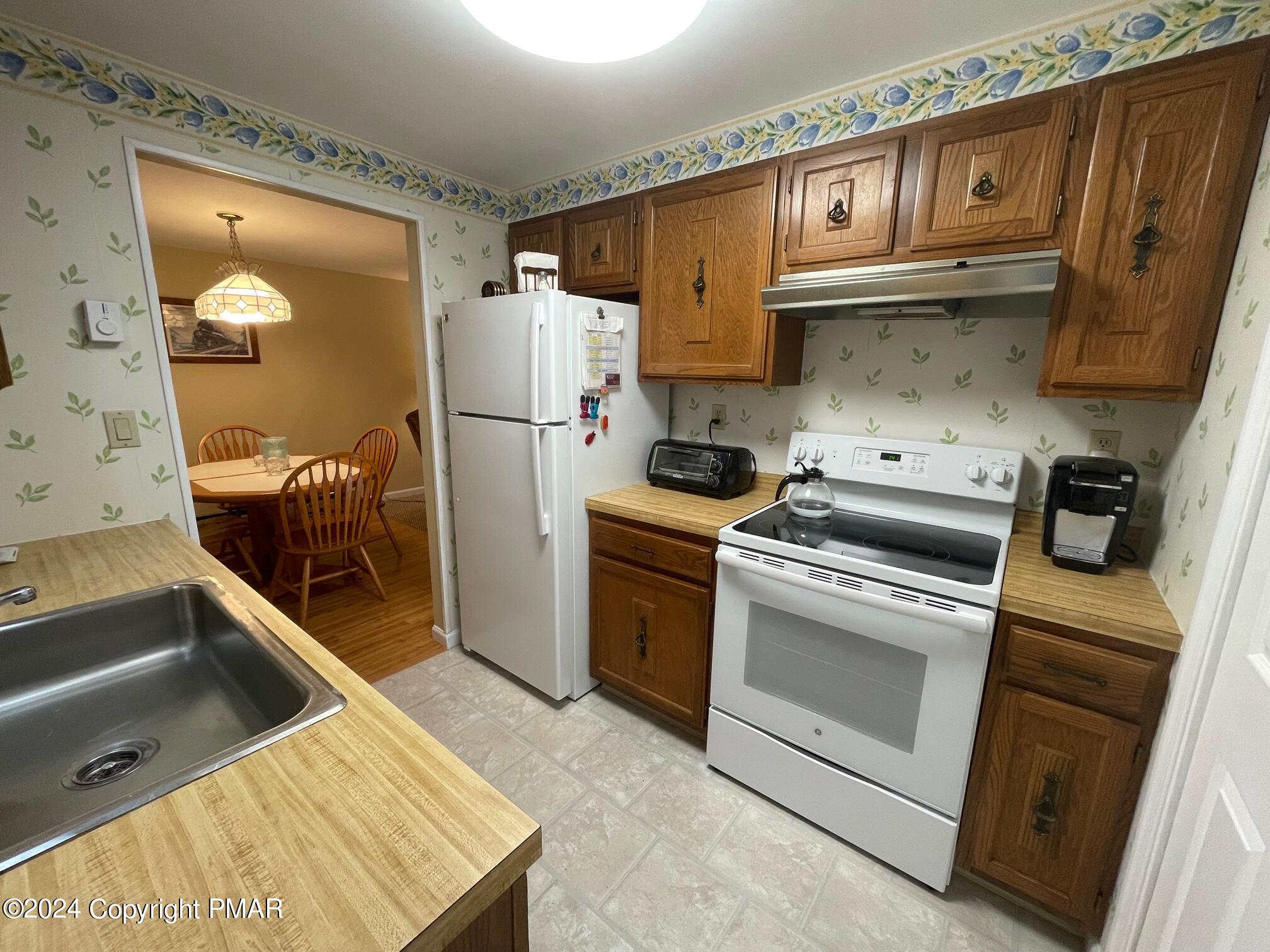 120 Penn Forest Drive, Albrightsville, Pennsylvania image 6