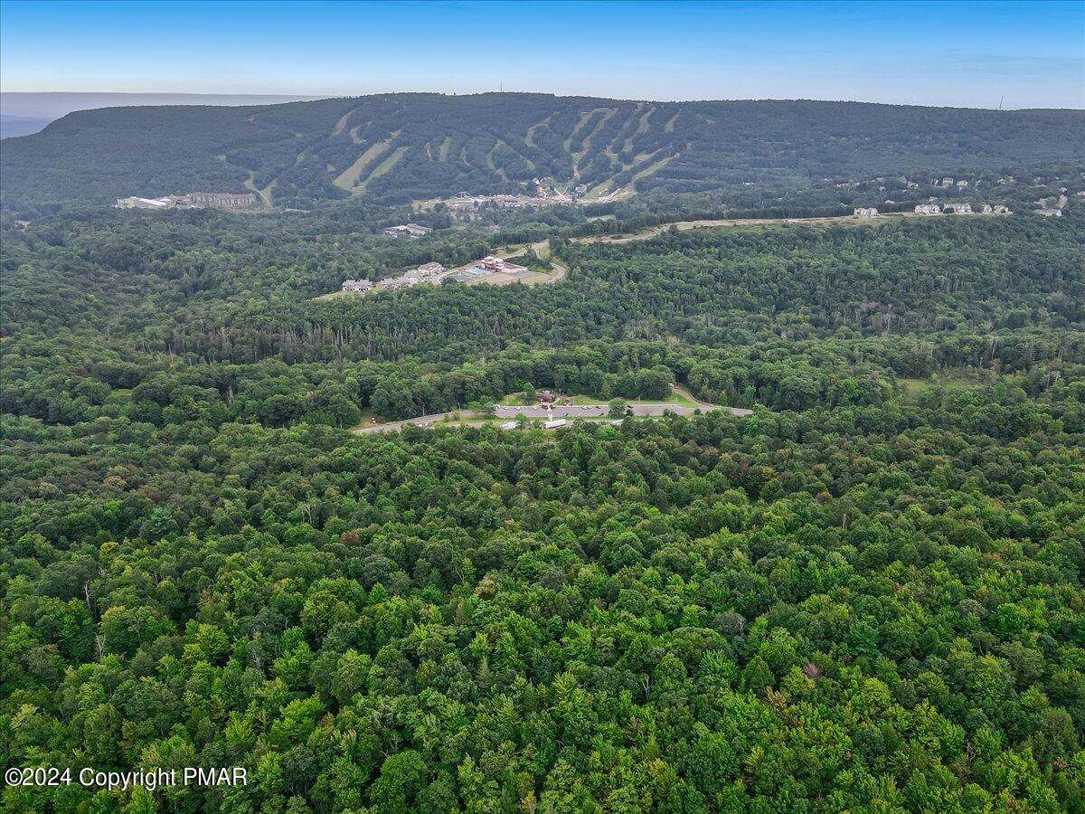 Sullivan Trail, Scotrun, Pennsylvania image 15