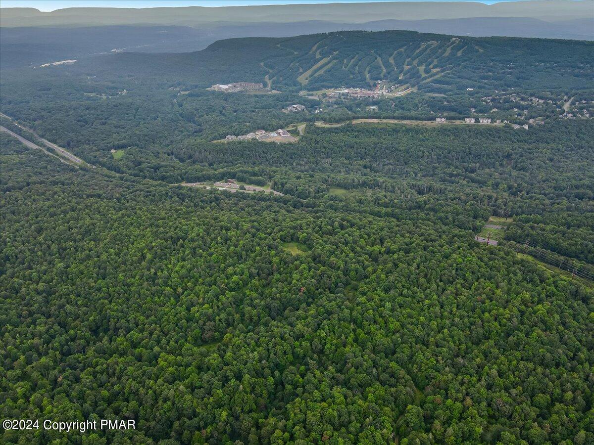 Sullivan Trail, Scotrun, Pennsylvania image 18