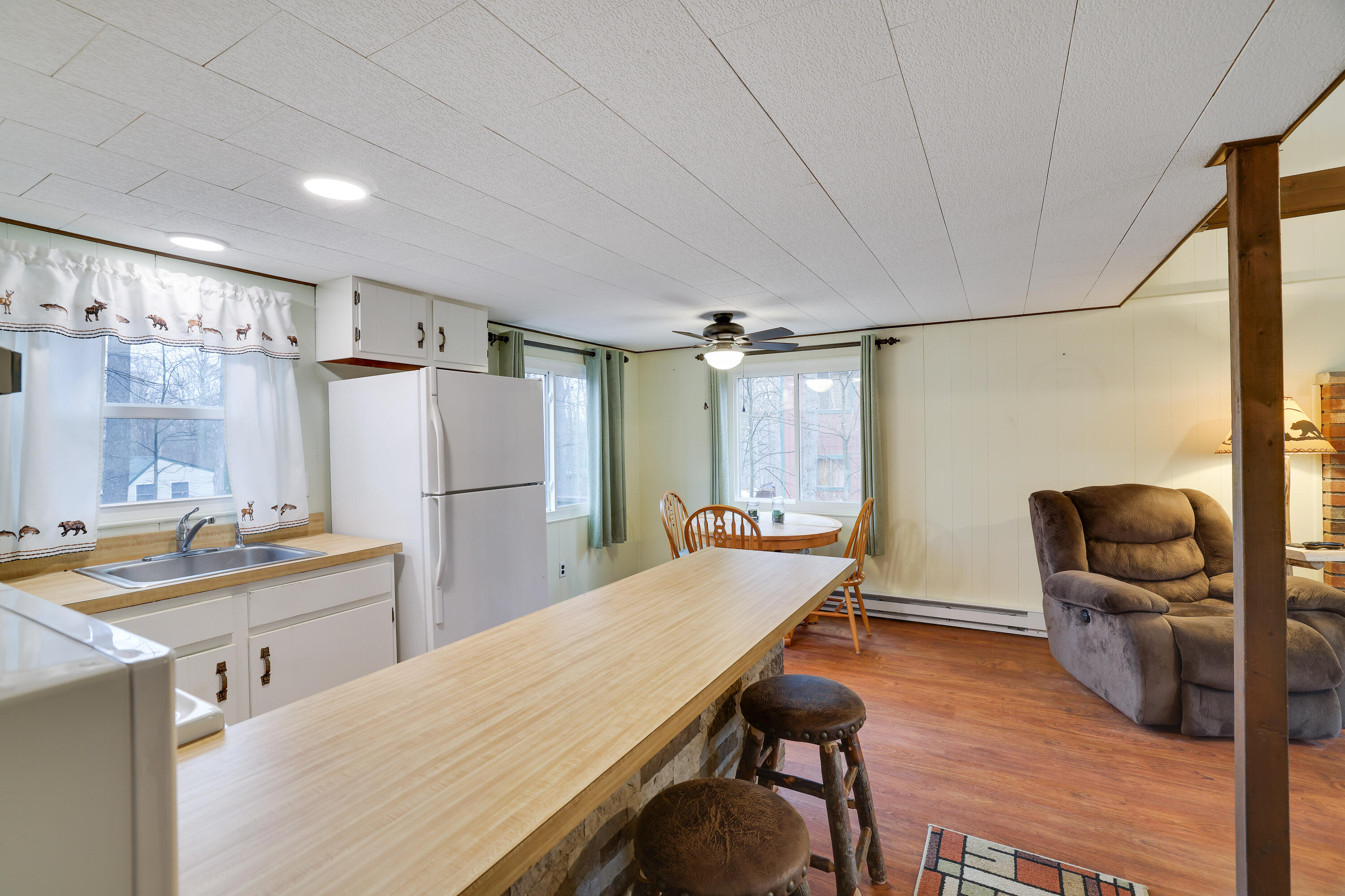 222 Muskwink Drive, Pocono Lake, Pennsylvania image 17