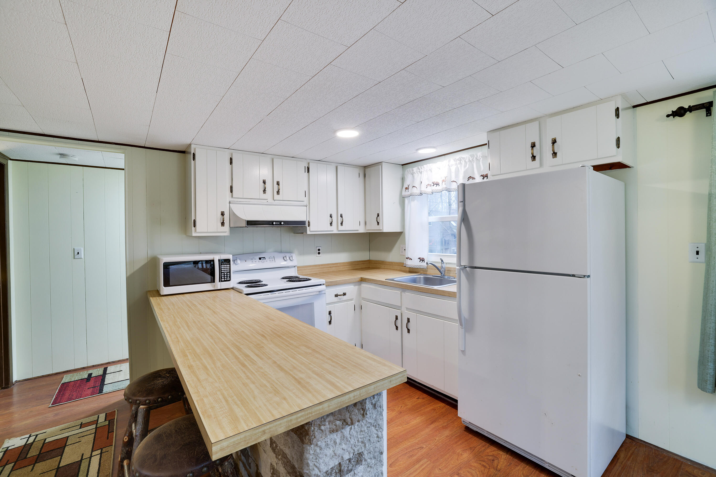 222 Muskwink Drive, Pocono Lake, Pennsylvania image 19