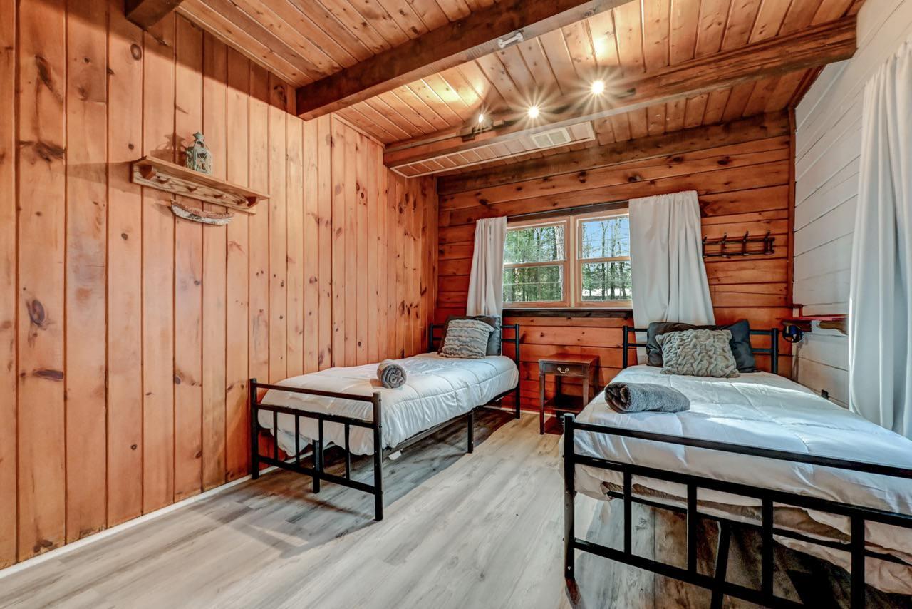 815 Towamensing Trail, Albrightsville, Pennsylvania image 32