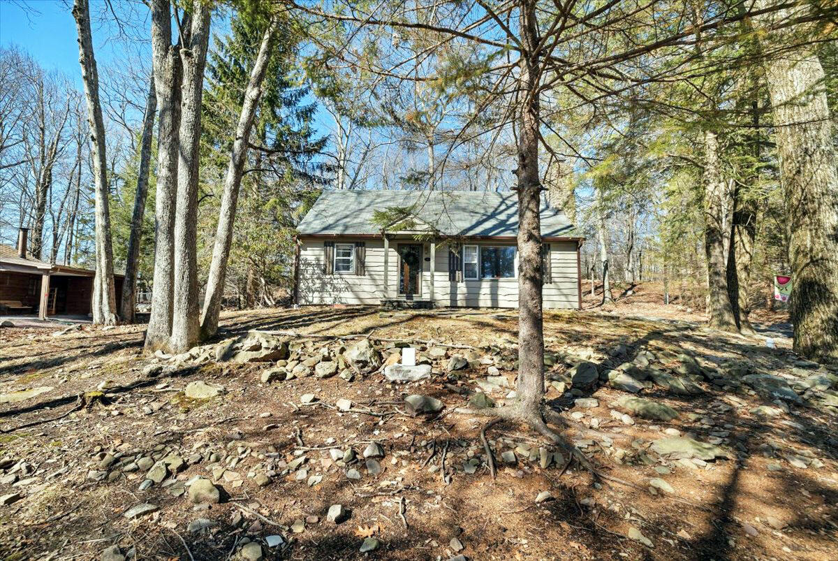 131 Crest Drive, Lake Harmony, Pennsylvania image 39
