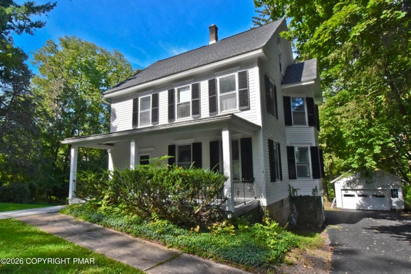 184 MAIN ST, DELAWARE WATER GAP, PA 18327 - Image e9236aec4550d07bb0982f0e30bb3225/3015598416