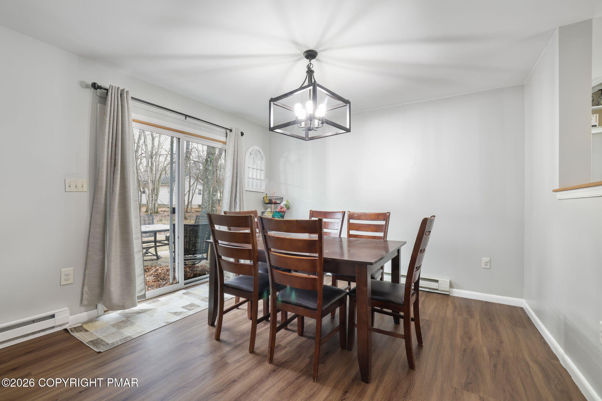 33 Sassafras Road