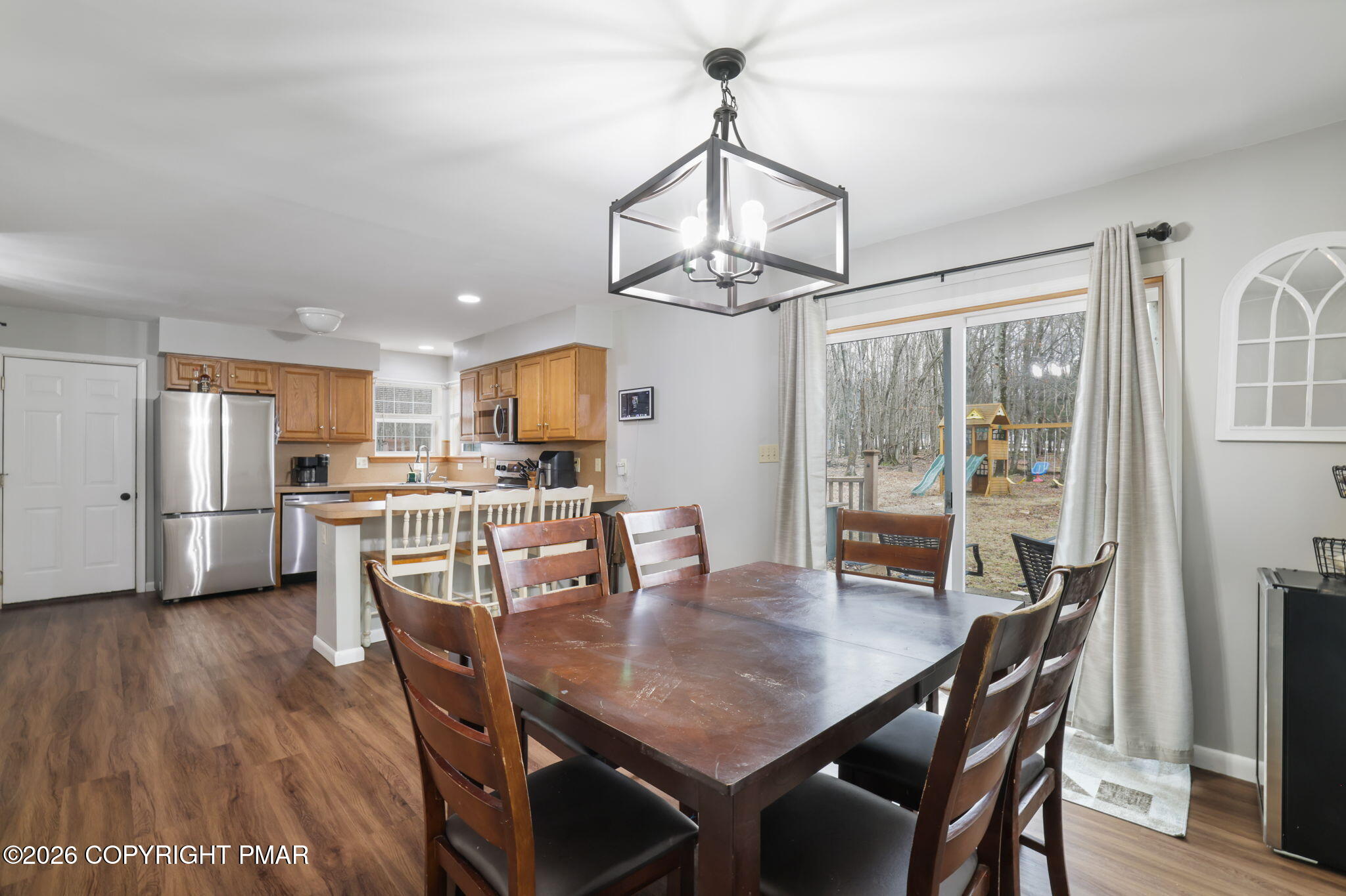 33 Sassafras Road