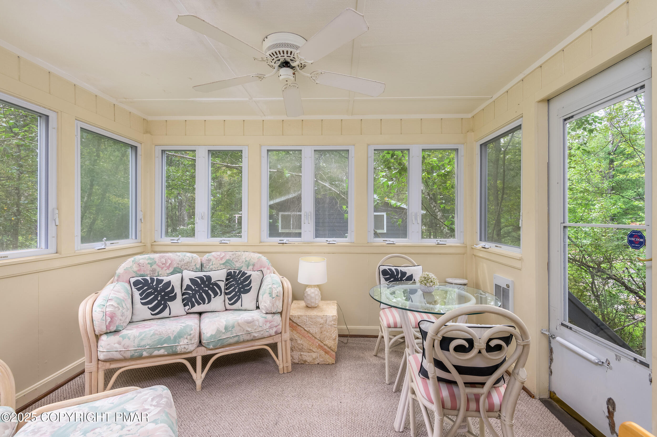 126 Shawnee Dr Drive