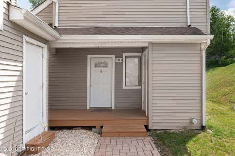 Townhouse For Sale - 3385 Windermere Drive<br/> Bushkill, PA 18324