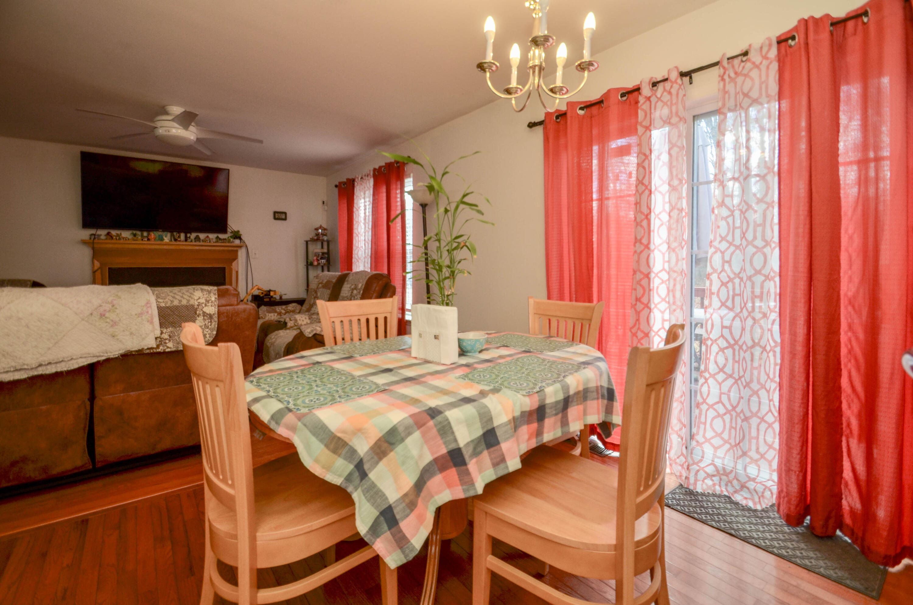 2138 Bedford Drive, Bushkill, Pennsylvania image 5