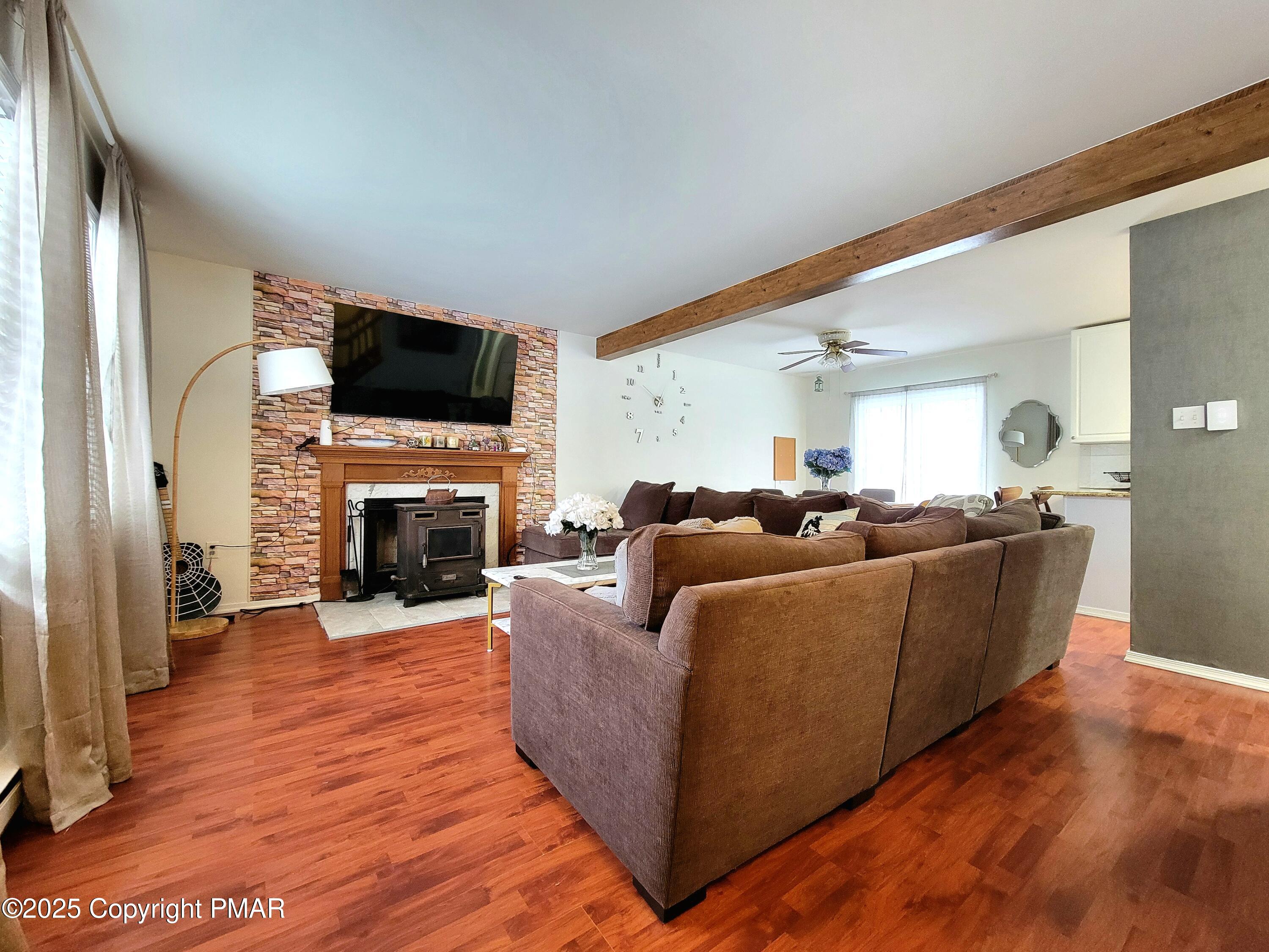2630 Foxledge Drive, Tobyhanna, Pennsylvania image 11