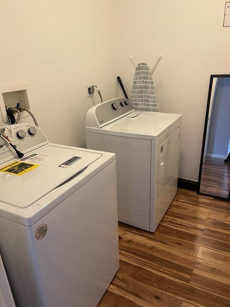 Tobyhanna, Pennsylvania 18466, United States, 4 Bedrooms Bedrooms, ,2 BathroomsBathrooms,Residential,Active,95636