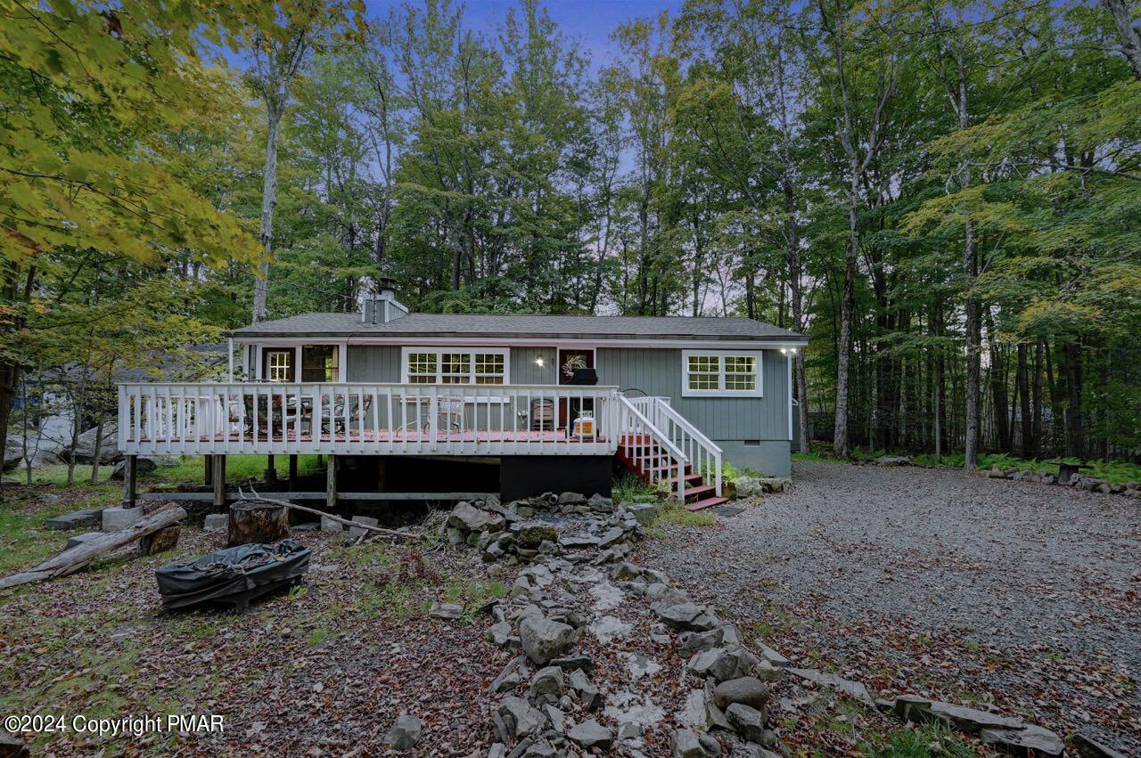 310 Maxatawny Drive, Pocono Lake, Pennsylvania image 3