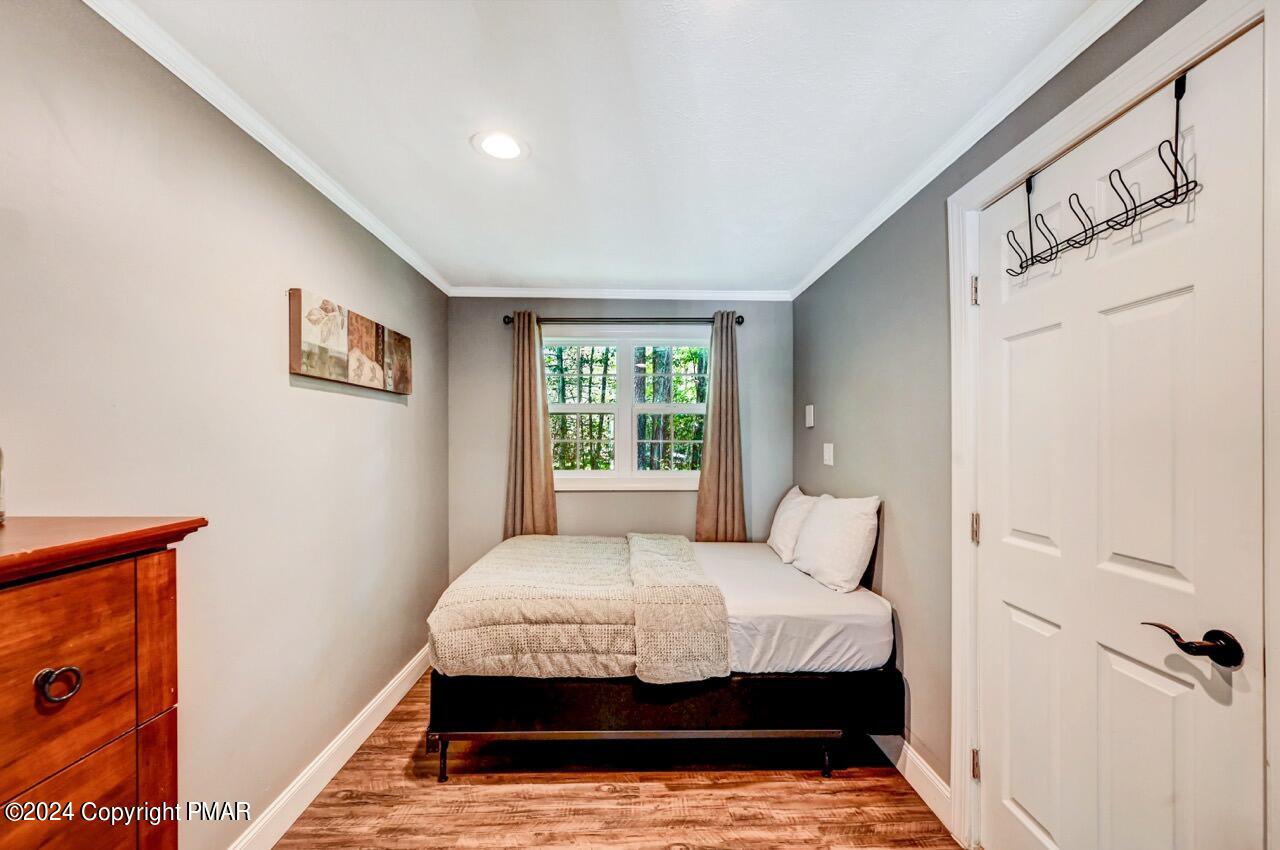 310 Maxatawny Drive, Pocono Lake, Pennsylvania image 37