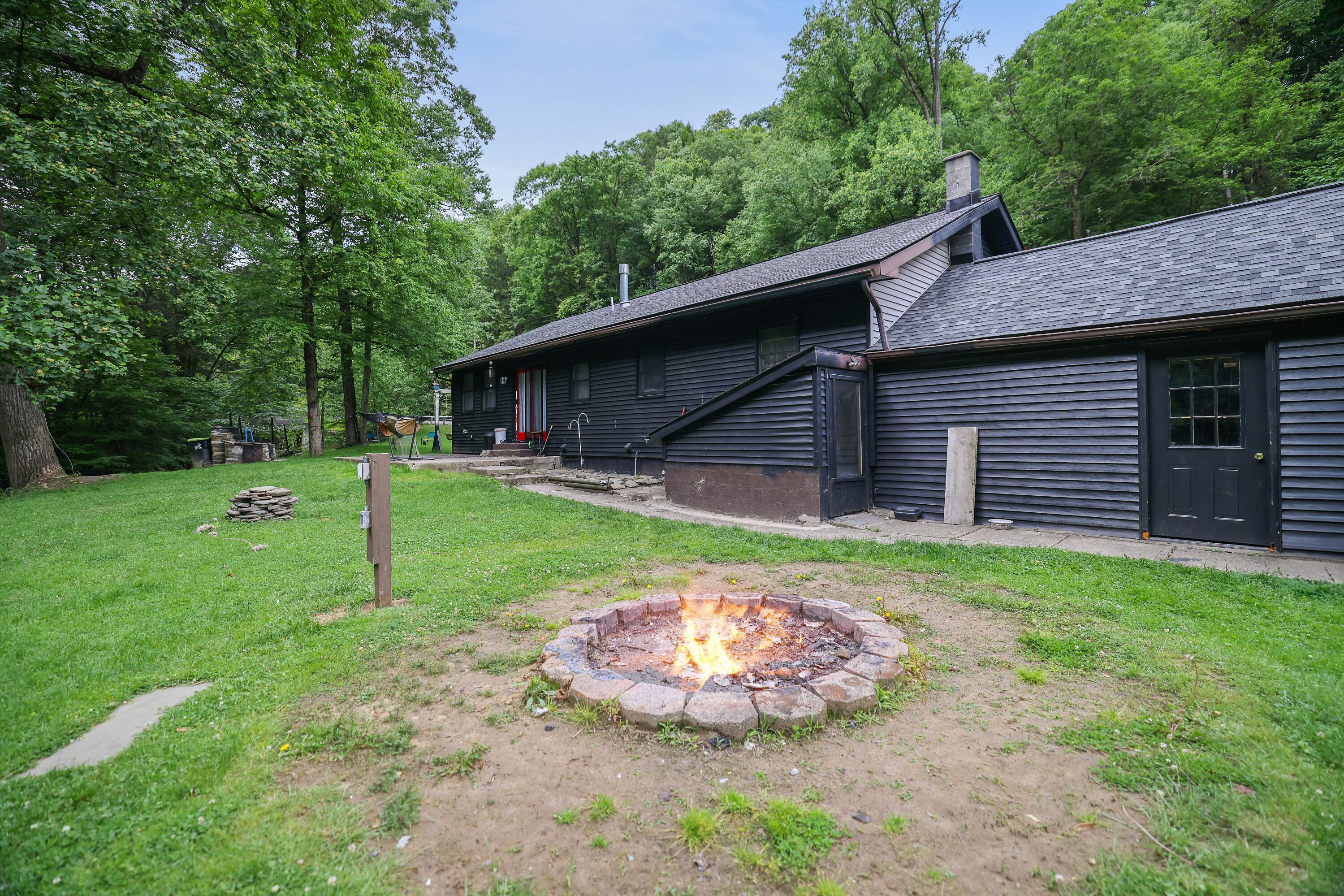 522 Sutton Creek Road, Harding, Pennsylvania image 13