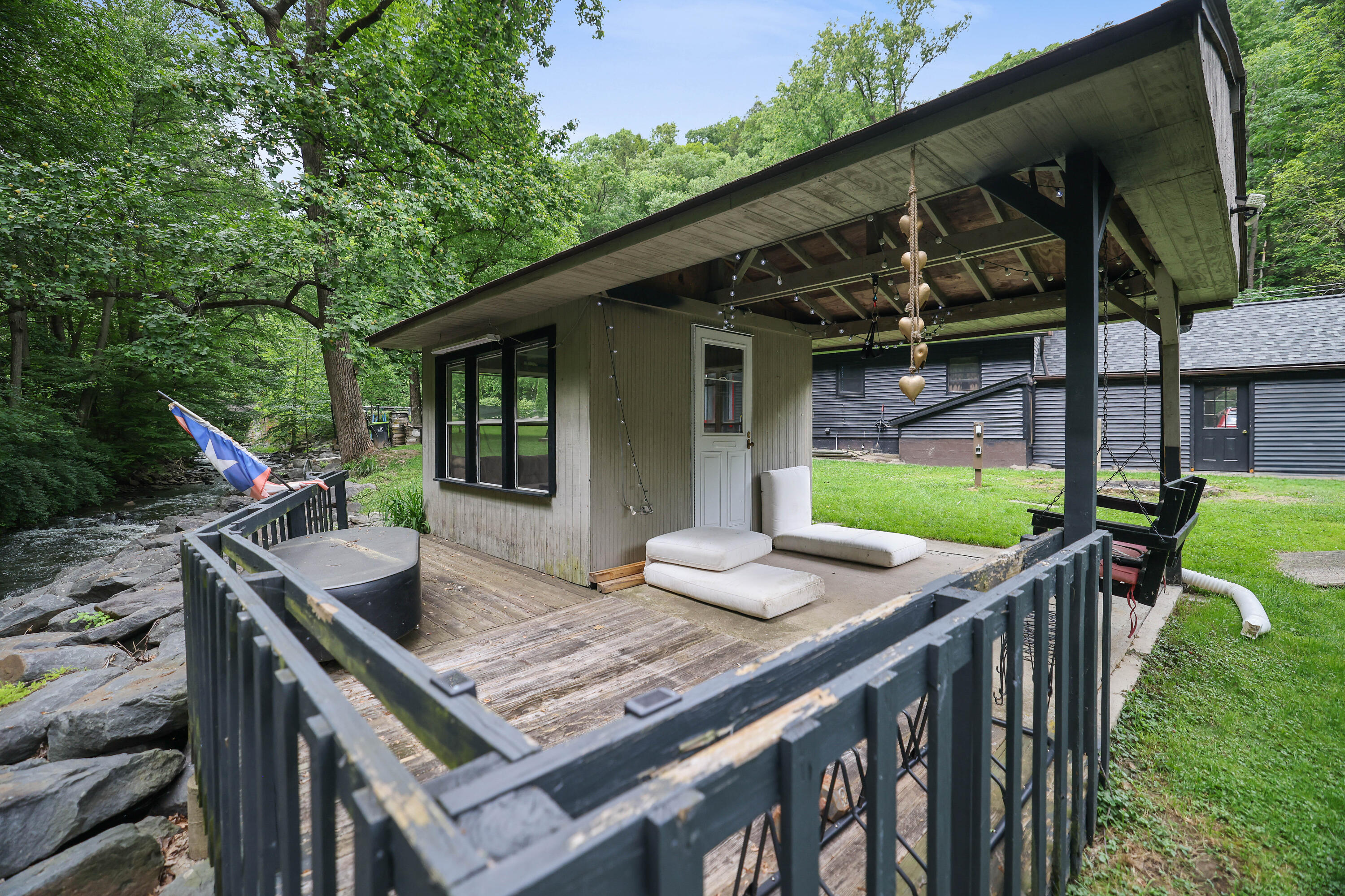 522 Sutton Creek Road, Harding, Pennsylvania image 10