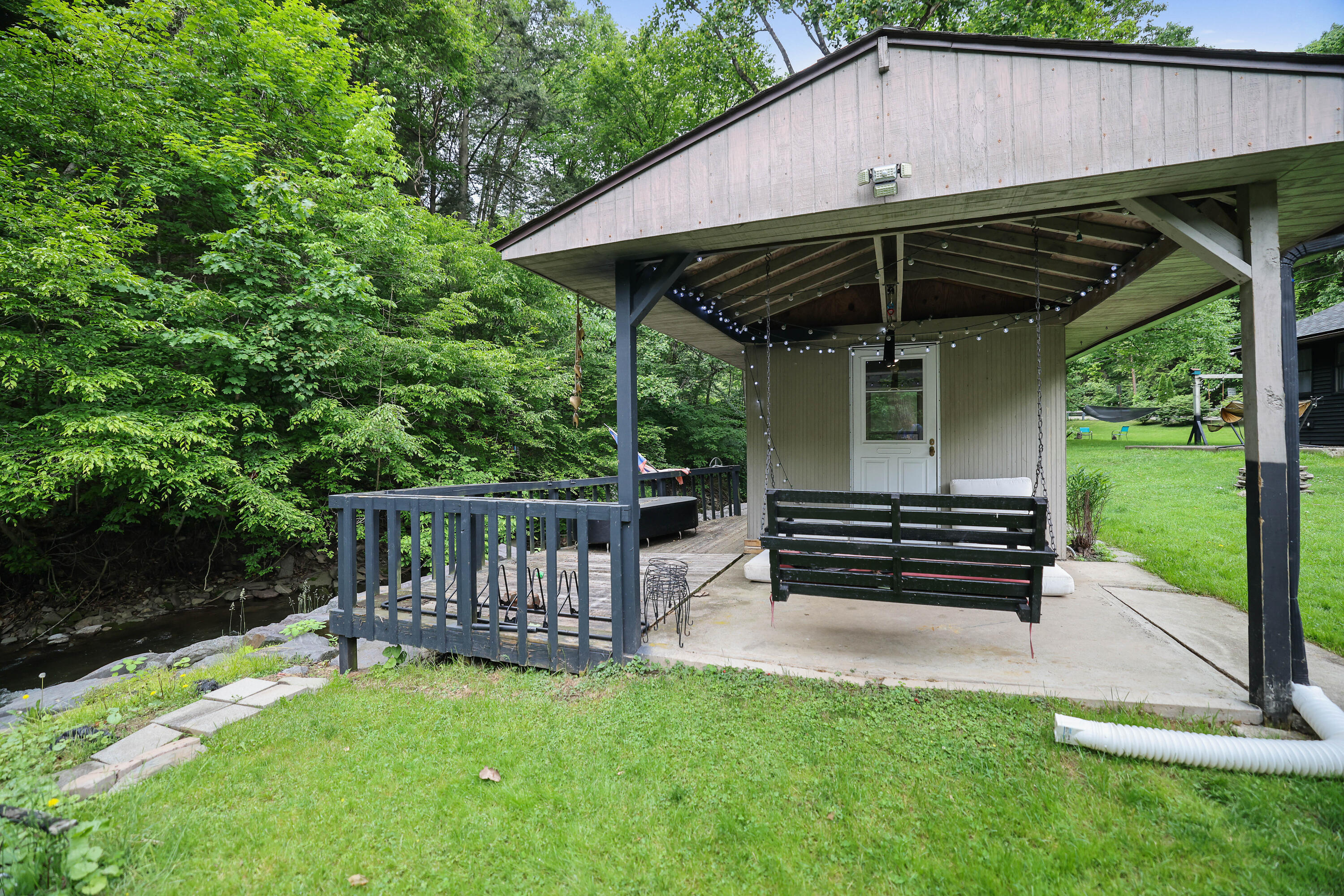 522 Sutton Creek Road, Harding, Pennsylvania image 12