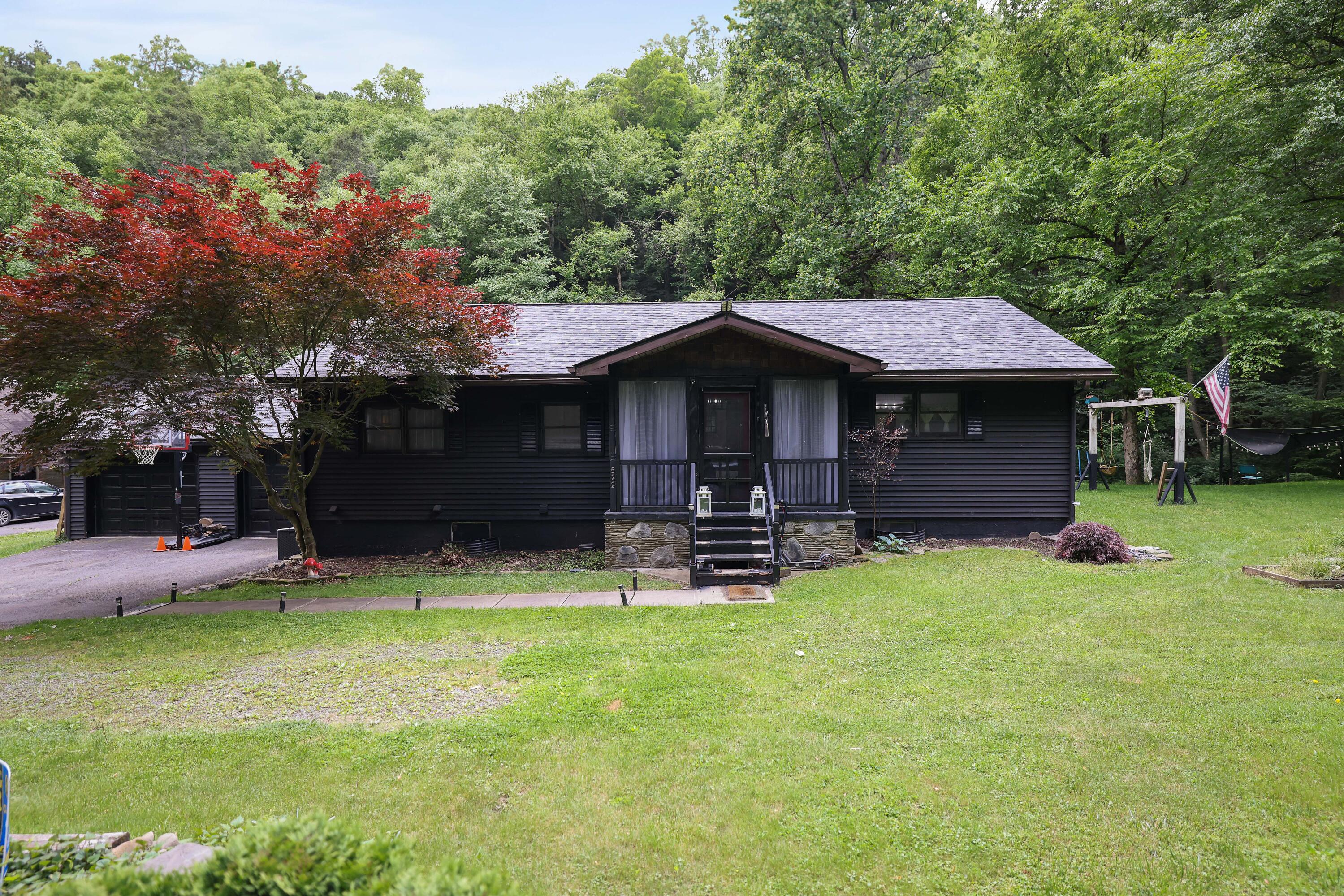 522 Sutton Creek Road, Harding, Pennsylvania image 1