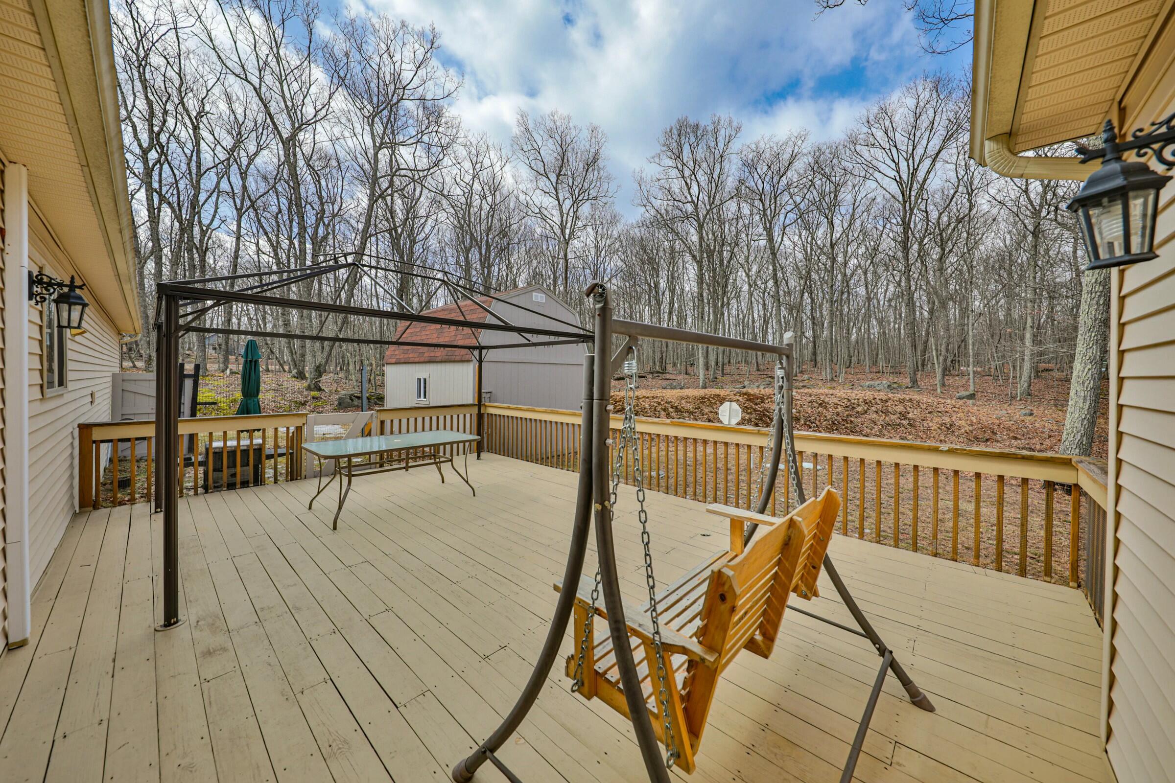 102 Oak Ridge Court, Hawley, Pennsylvania image 28