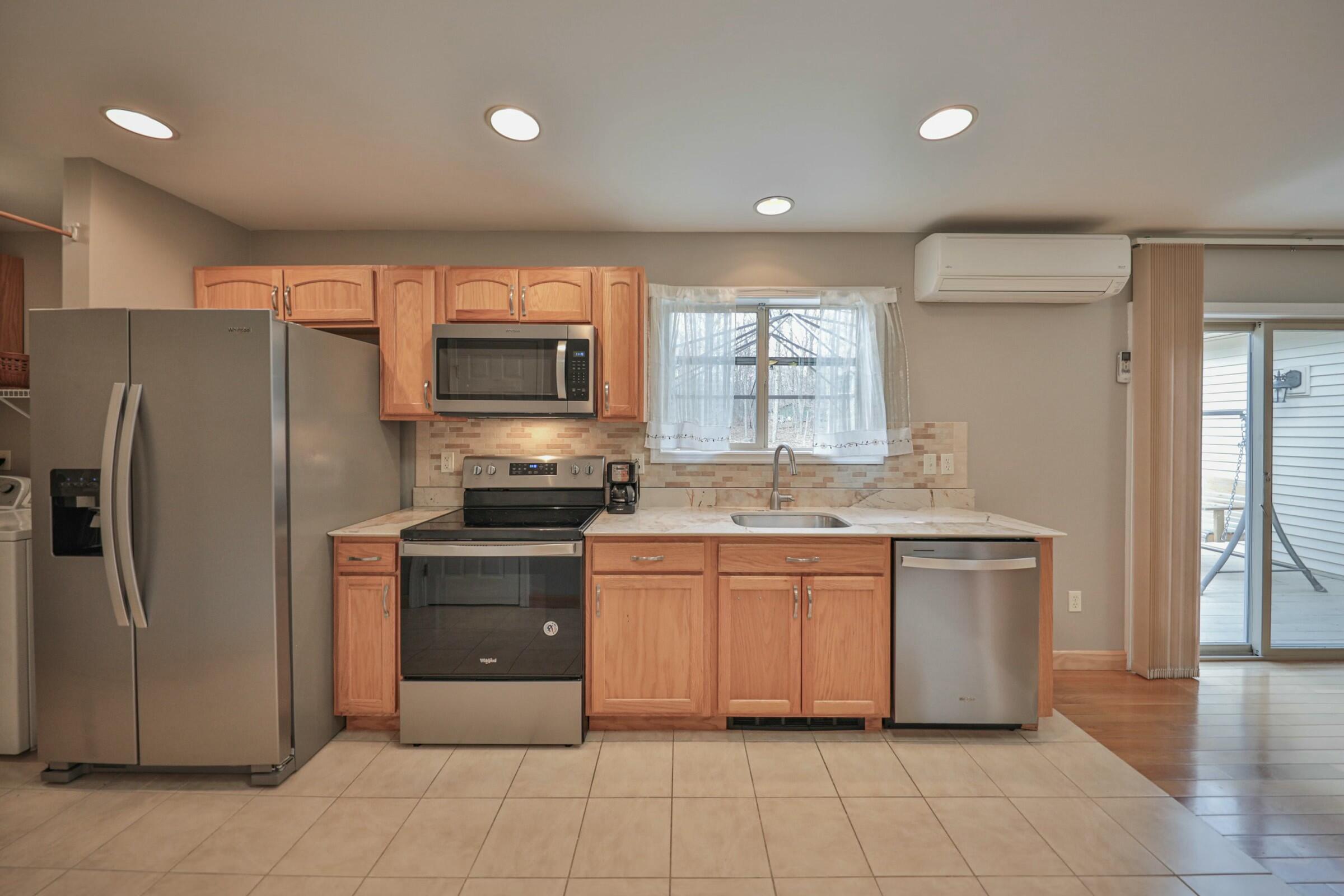 102 Oak Ridge Court, Hawley, Pennsylvania image 9