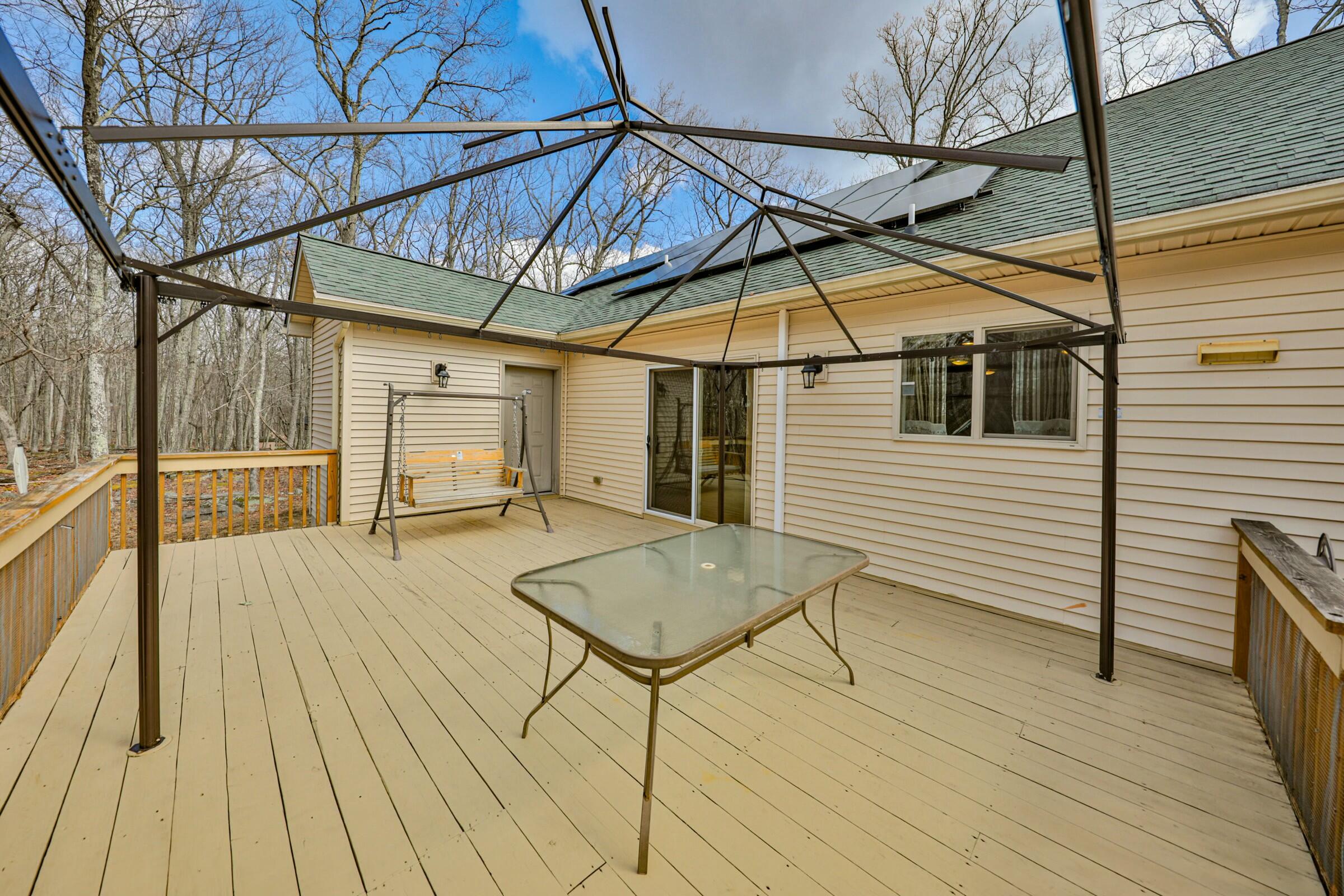 102 Oak Ridge Court, Hawley, Pennsylvania image 30