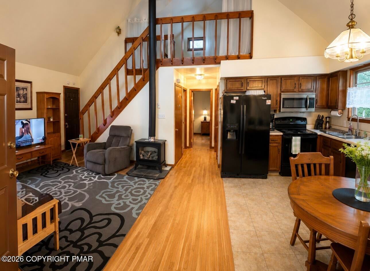 102 Indian Trail