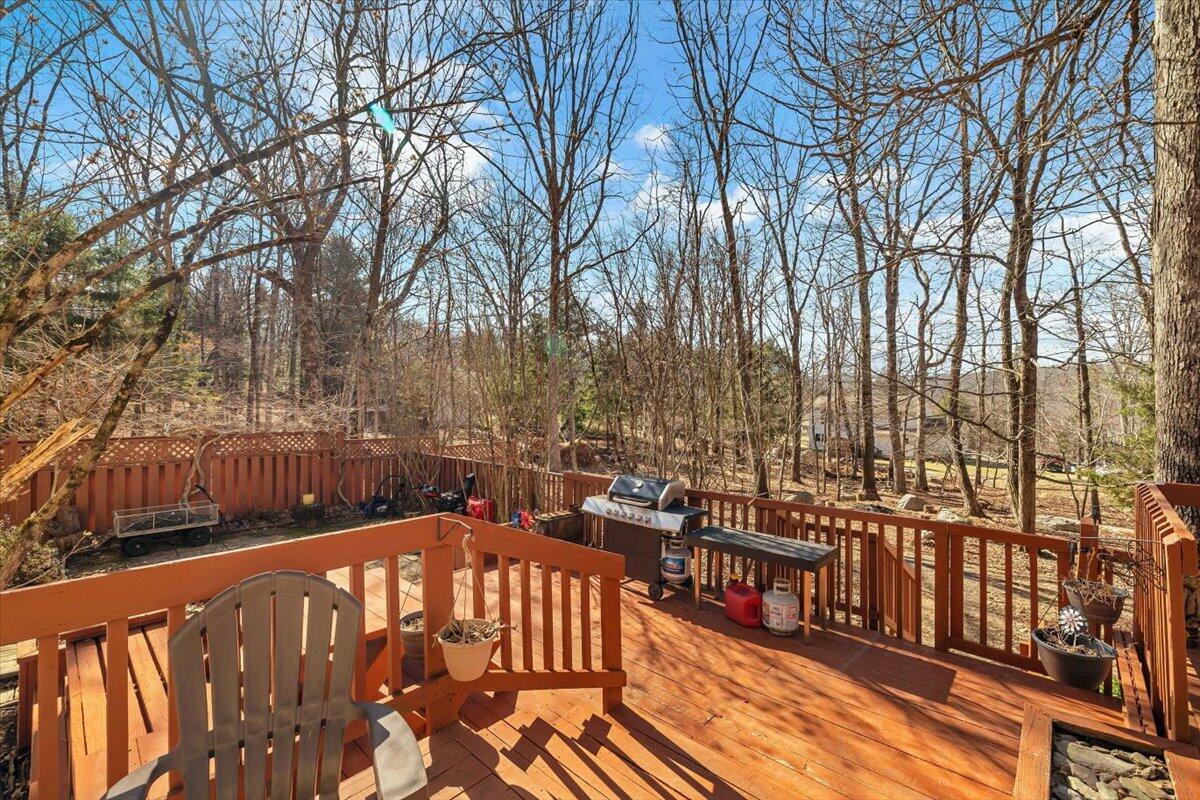 6444 Crestview Road, Swiftwater, Pennsylvania image 9