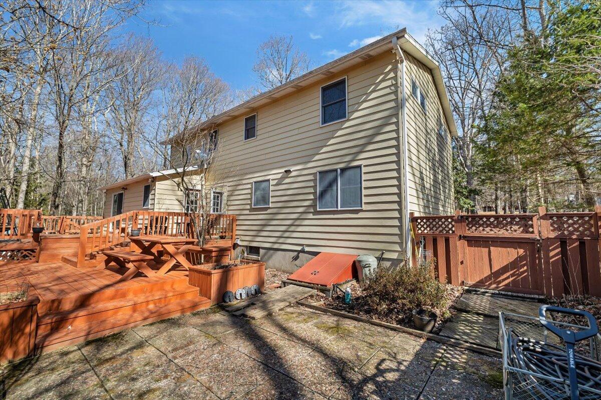 6444 Crestview Road, Swiftwater, Pennsylvania image 8