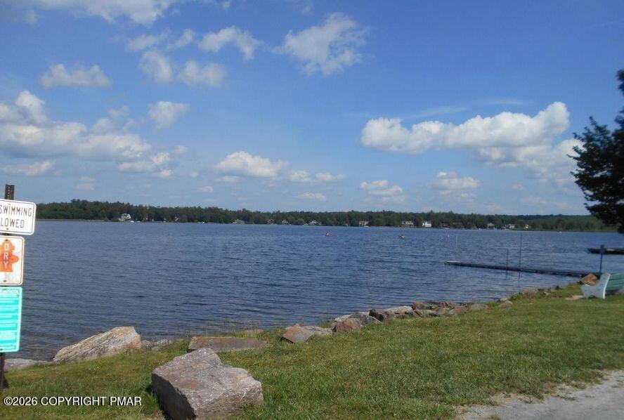 EV569 Ginsburg Circle