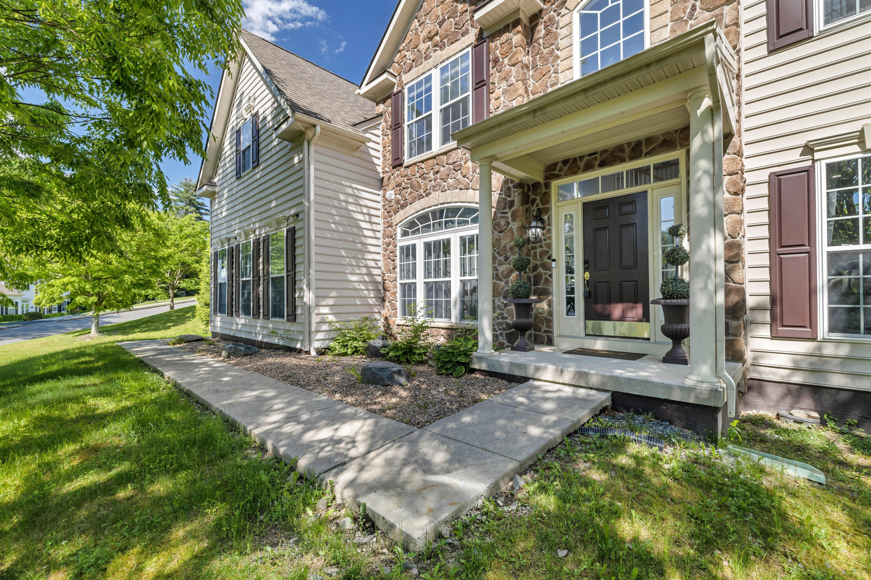 246 Daffodil Drive, East Stroudsburg, Pennsylvania image 4