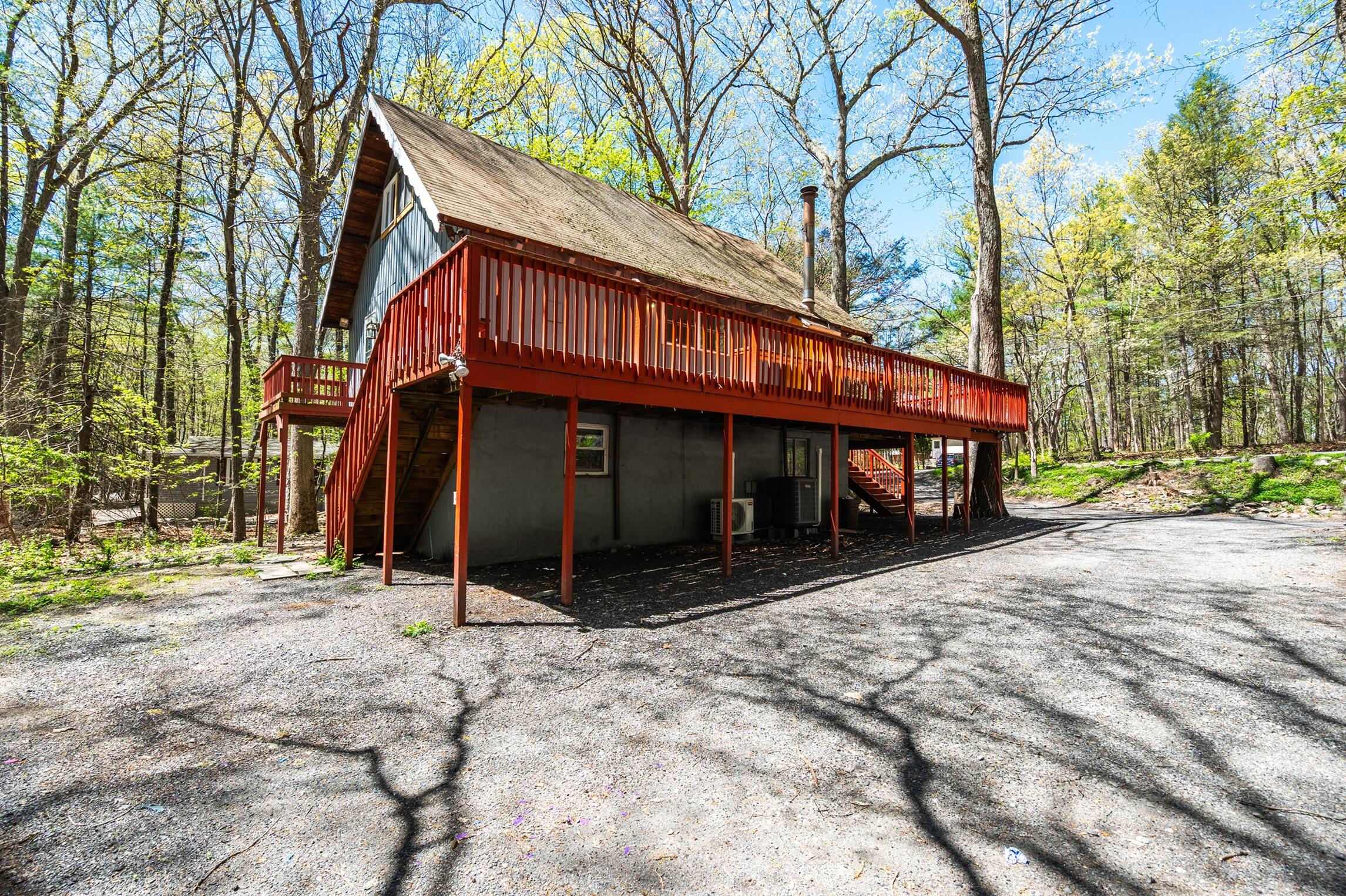 2510 Penn Hills Drive, Bartonsville, Pennsylvania image 4
