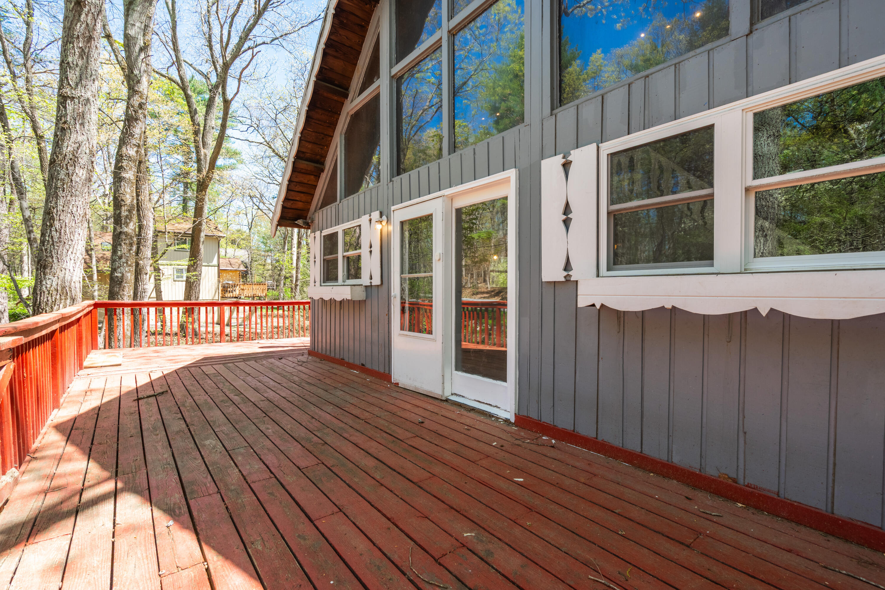2510 Penn Hills Drive, Bartonsville, Pennsylvania image 7