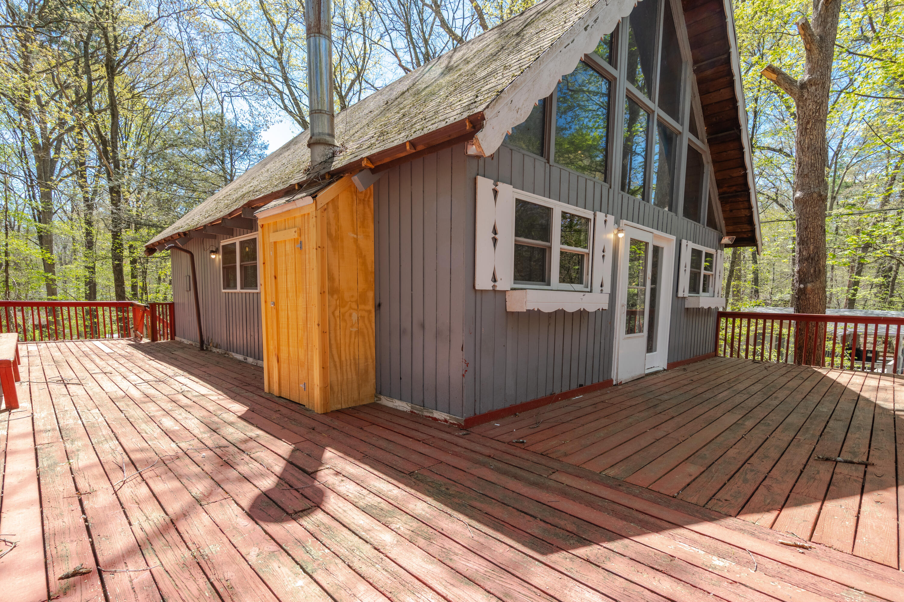 2510 Penn Hills Drive, Bartonsville, Pennsylvania image 6