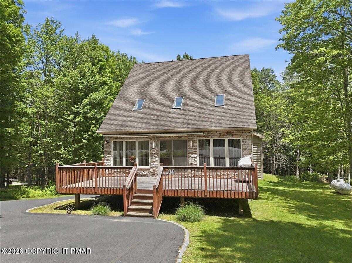 123 Wallenpaupack Drive