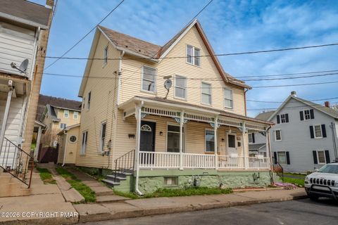 727 William Street Pen Argyl PA 18072